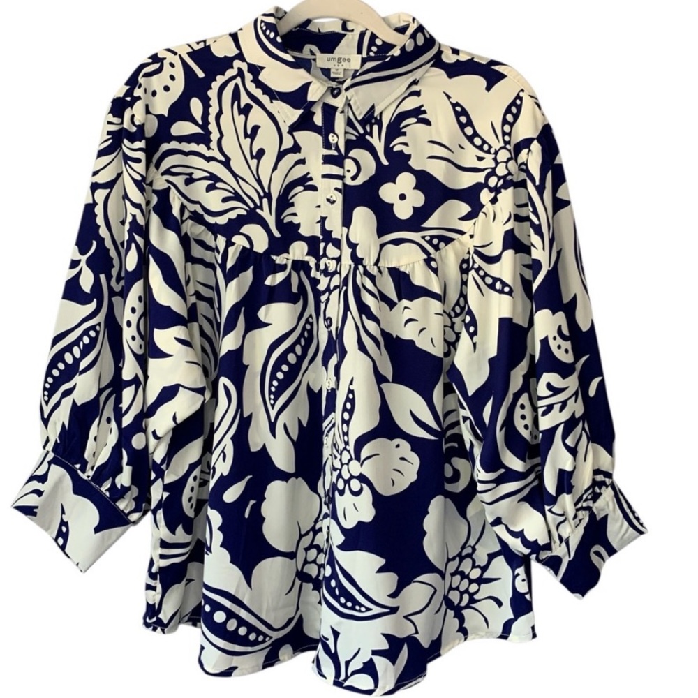 Umgee Navy Blue Floral Tunic Blouse